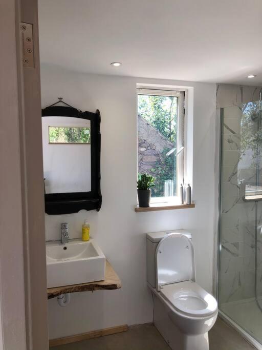Lough Hyne Cottage 스키버렌 외부 사진